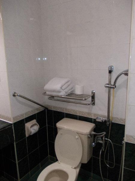 Orkid Hotel Melaka Buitenkant foto